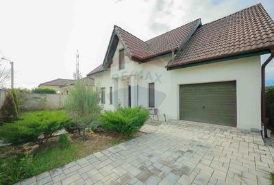 Casă 4 Camere cu Garaj, Construită de Proprietar, Cartier Episcopia - 35