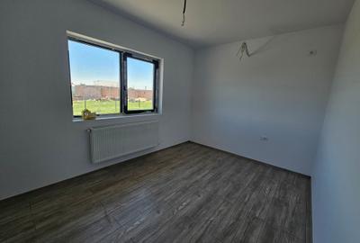 Casă individuală modernă, „la cheie”, pe malul lacului în Samurcași - 15