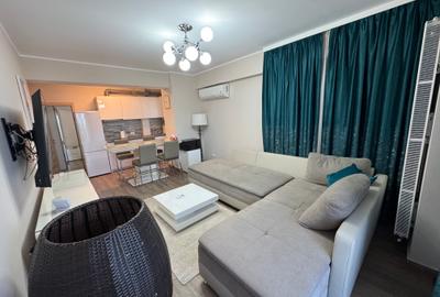 Apartament cu 2 camere semidecomandat, mobilat în Central