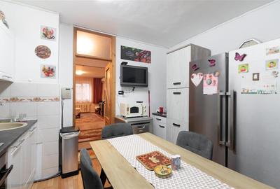 RECO Apartament 4 camere, decomandat, Bloc cu lift, Etajul 3, sub 1300 euro mp - 3