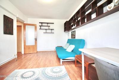 Apartament cu 3 camere decomandat, mobilat în Giurgiului