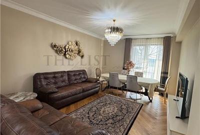 Apartament cu 3 camere semidecomandat, mobilat în Aviației