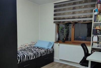 Metrou 1 Decembrie 1918, apart 3 cam, supf. 57 mp, et. 4/8 - 5