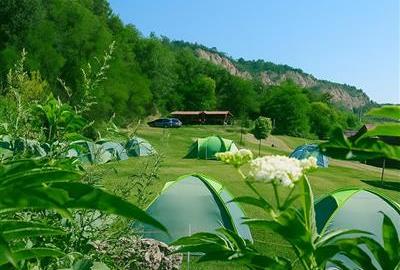 Transilvania Camping, domeniu de 14.400mp,Sanmarghita de Mures:2cladiri, apartam - 3