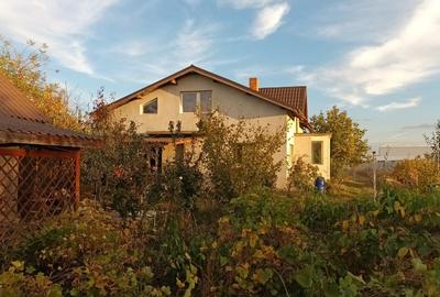 Moara Vlasiei , Casa cu teren 4250 m2 - 5