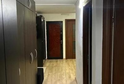 3 Camere Decomandat 61mp mobilat zona Nicolina 1 Esplanada - 4