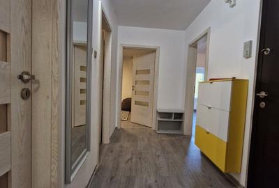 Apartament 3 camere  renovat in zona Lipovei - 6
