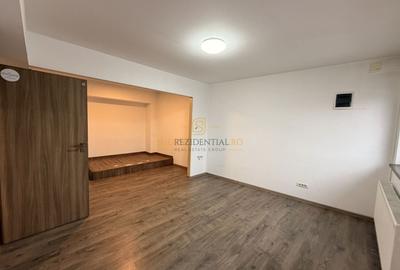 Spatiu comercial, pozitionare excelenta, exact la metrou Aparatorii P - 6