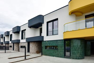 Casa P+1 - RATE DEZVOLTOR - 4 camere- suprafata 151 mp - 2 - Mamaia-Sat - 1