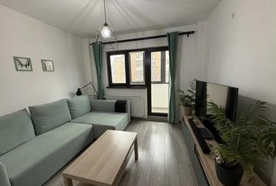 Apartament cu 3 camere decomandat, mobilat în Tineretului