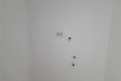 Apartament 3 camere 3 bai pivnita zona Centrala - 9