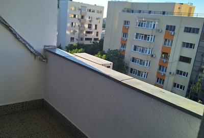 Universitatea Hyperion-Calea Călărașilor.POZITIE EXCELENTA! - 9