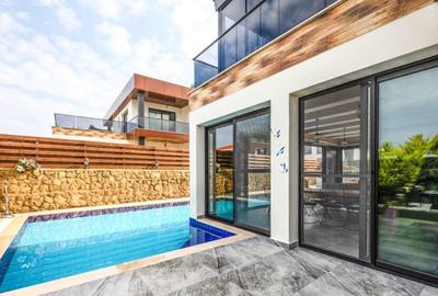 Vilă cu 5 camere, la 800m până la mare, cu piscina privata si panouri solare - 18