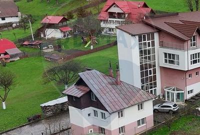 Casă / Vilă Moeciu de Sus, zona pitoreasca, 5 camere, pret deosebit - 3