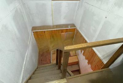 Cabana din lemn+ teren 2000 mp , 105.000 Euro negociabil, zona Metro - 4