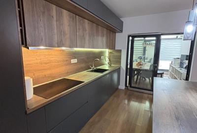 Casă individuală cu 6 camere în Berceni