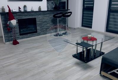 Apartament cu 2 camere decomandat, mobilat în Calea Severinului