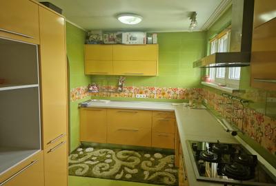 De Vanzare apartament 3 camere decomandate plus mansarda zona ultracentrala - 4
