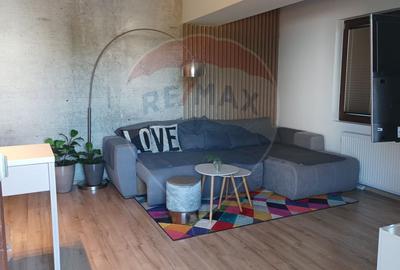 Apartament cu 3 camere de vanzare, centrala proprie - Mihai Bravu - 2