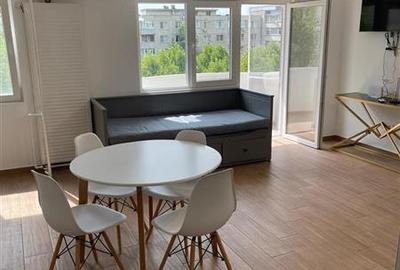 Berceni-Aparatorii Patriei Garsoniera Spatioasa-Luminoasa-Renovata - 1