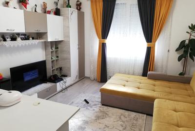 Apartament 3 camere etajul 3 Piatra Neamț - 1