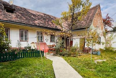 Casa  de vanzare, 3 camere, 86 mp - langa piata Cibin - 1