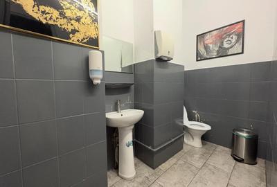 Faleza Nord, spatiu comercial din constructie 190 mp. , 5 camere, curte - 11