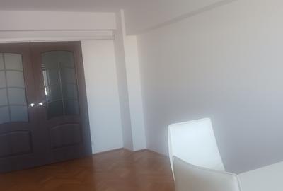 Apartament 4 camere de inchiriat in Vatra Luminoasa - 3