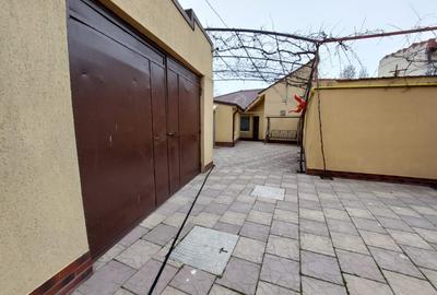 CASA 6 CAMERE  |  ZONA DACIA  |  SCOALA SPORTIVA Nr. 1 - 16