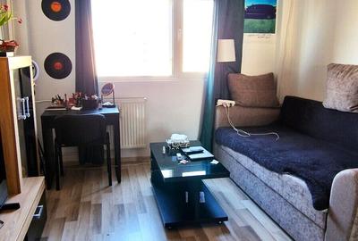 Apartament Cu 2 Camere | Intr. Dr. Iacob Felix | Piata Victoriei - 8