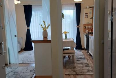 Persoană fizică vând: Apartament 37,02 mp + Balcon 7,43 mp + Parcare Subterană - 10