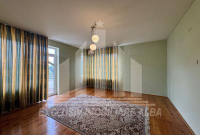 Casa individuala | Pensiune | 380 mp | 1377 mp teren | Cetate - 11