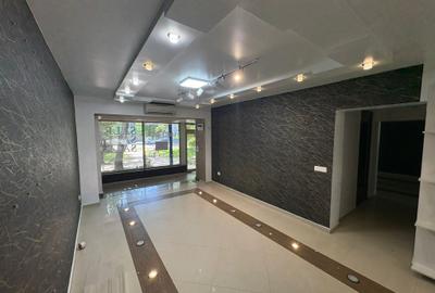 Spațiu comercial ultracentral disponibil pentru vânzare sau închiriere! - 13