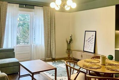 Apartament cu 2 camere decomandat în Central