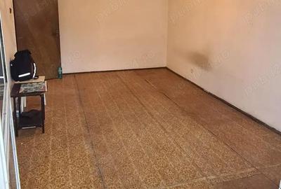 Apartament 3 camere Lacul Tei - et 1- decomandat - 3