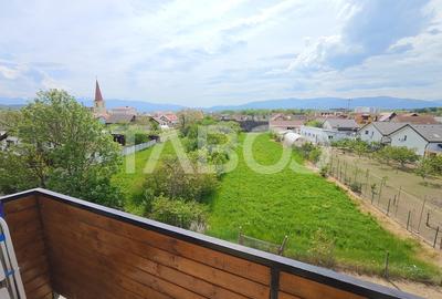 Apartament 2 camere cu balcon de vanzare -complet mobilat - COMISION 0 - 10