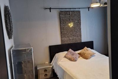 Proprietar, inchiriez apartament cu 3 camere, Bloc 2017, 2xbai, AC - 13