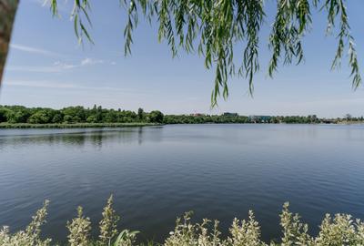 Penthouse pe malul lacului cu o terasa de 95 mp Lebada Lake Residence - 11