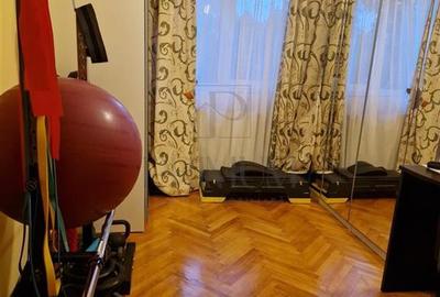 ARADULUI - ETAJ 3 - BLOC IZOLAT - 3 CAMERE - 2 BAI - 2 BALCOANE - CENTRALA PROPR - 3