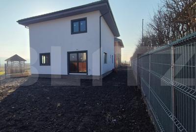 Casa individualacu suprafata de 145 mp utili, teren de 360 mp,situata in Jucu - 5