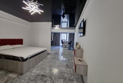 Apartament cu 2 camere semidecomandat, mobilat în Exterior Nord