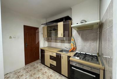 Apartament 40 mp utili, imobil tip casa, in zona strazii Bucuresti - 1