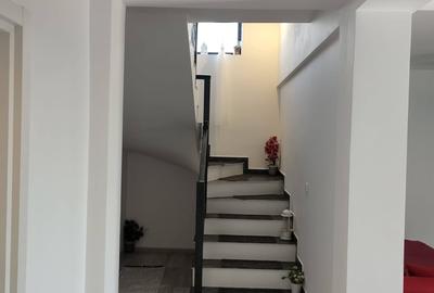 Casa individuala ,mobilata si utilata!!! - 7