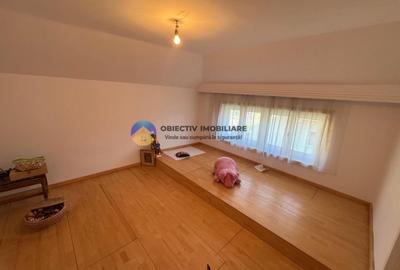 Vila + teren de vânzare cu priveliște panoramică – vis a vis de statuia Ursulet - 6
