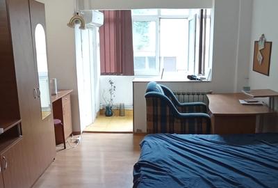 2 camere Parter Inalt zona Piata Sfintii Voievozi ideal investitie - 5
