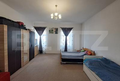 Casă săsească renovată integral, 2200 mp teren, ideală pentru două familii - 11