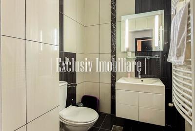 Vedere Frontala la Mare si Plaja la Picioare - Apartament cu Parcare Privata - 27