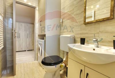 Apartament cu 3 camere de vânzare - 15