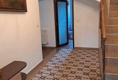 VILA IN REGIM DE INALTIME PARTER SI ETAJ ULTRAFINISATA PE 19 ARI TEREN - 24
