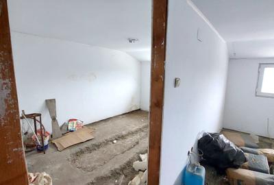 Apartament 3 camere si mansarda (zona Liceul nr.1 ) - 9